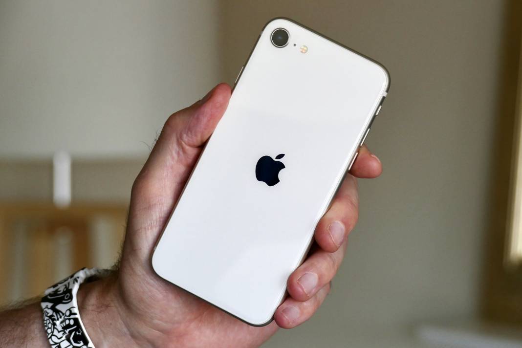 iPhone 17 bin TL’ye Türkiye’de satılacak! Bu fiyata kaçmaz 9