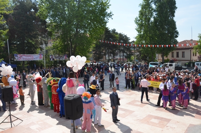 BELEDİYEDEN GÖRKEMLİ FESTİVAL 6