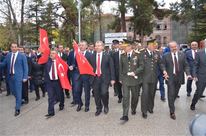 CUMHURİYET 94 YAŞINDA 10