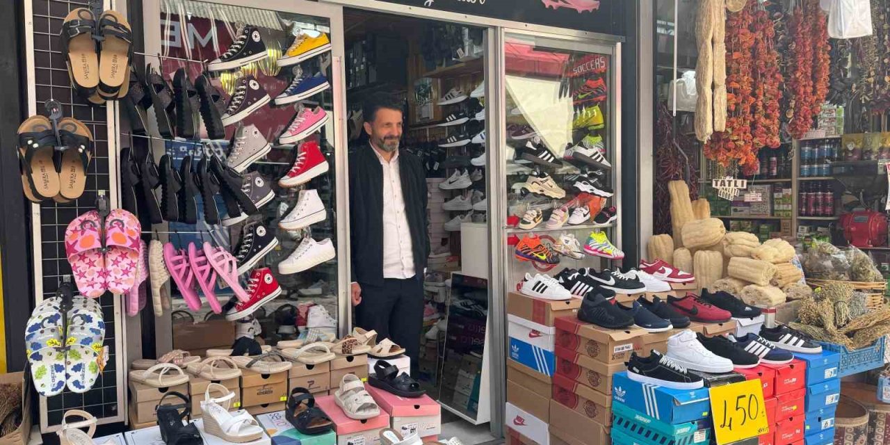 Havaların Isınması İle Sandalet Ve Terlik Satışları Arttı