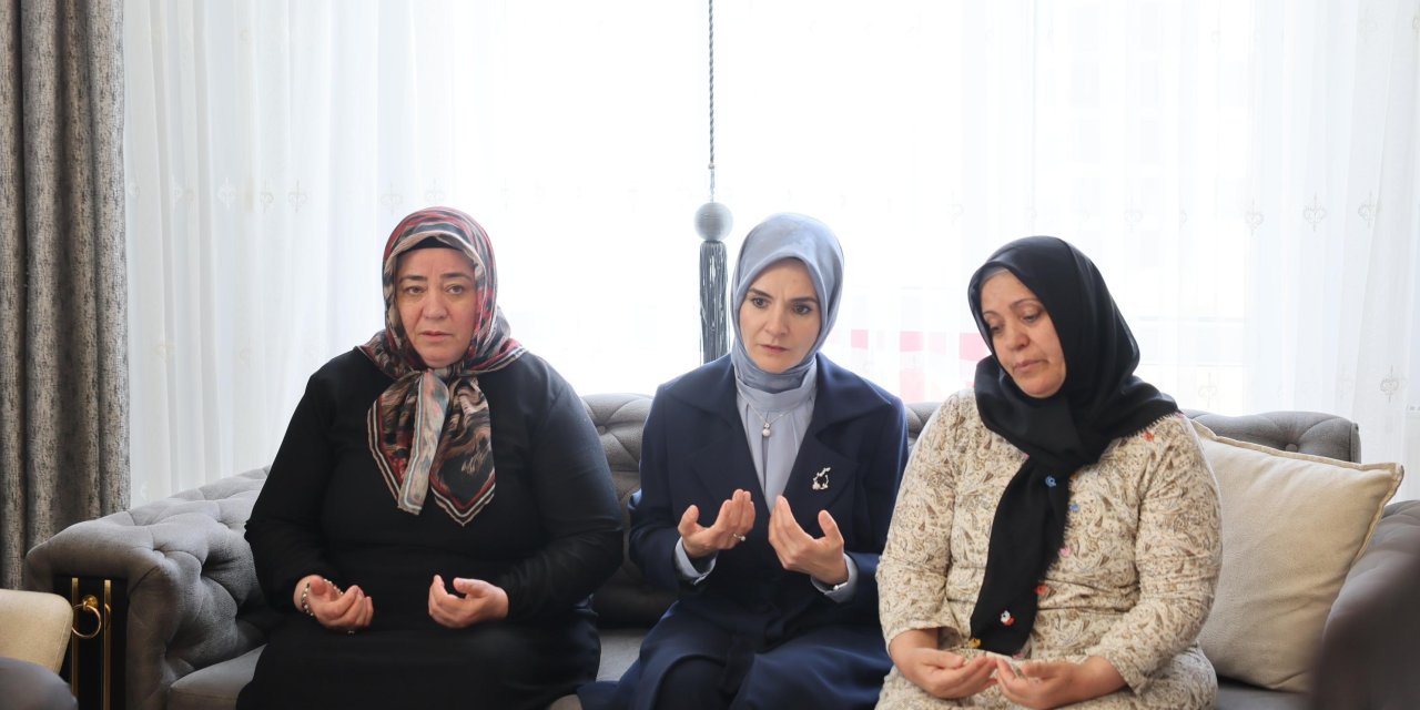 Bakan Göktaş'tan Şehit Ailesine Ziyaret