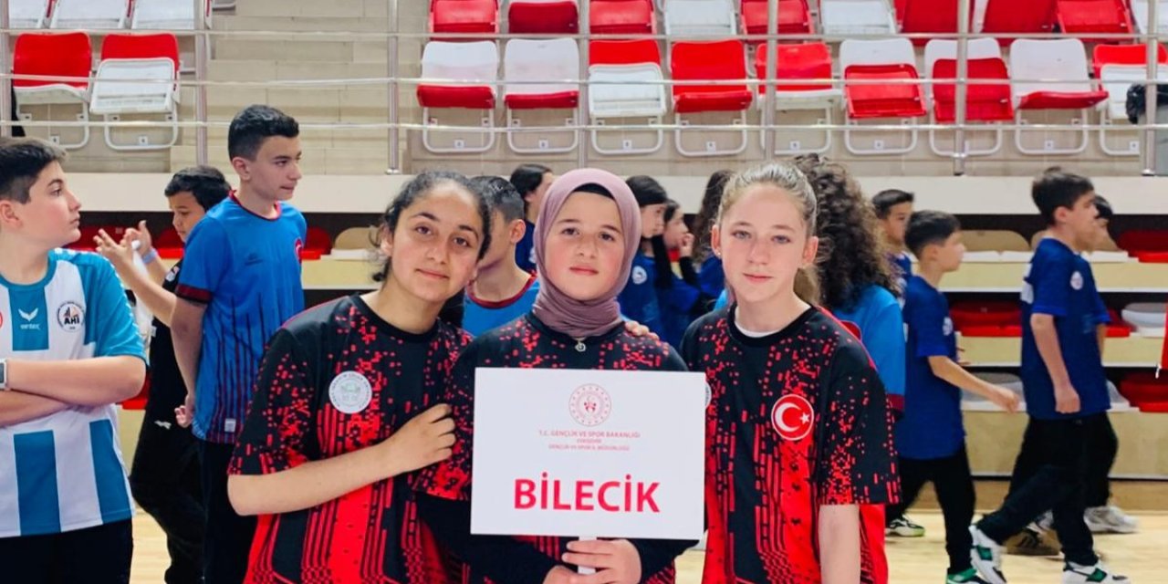 Bozüyüklü Öğrencilerden Büyük Başarı