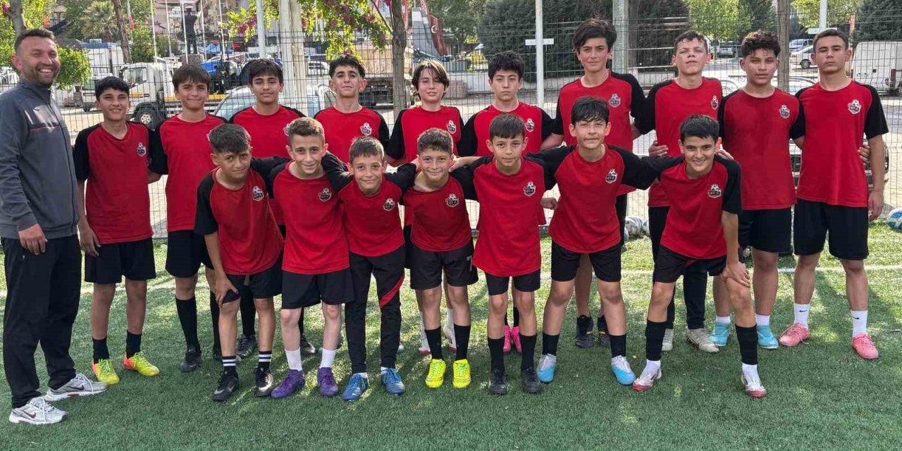 Futbol Akademi U-13 Futbol Takımı Lige Hazır