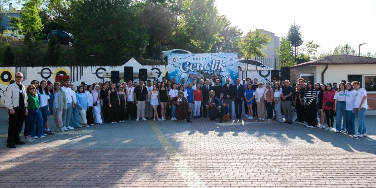 Bozüyük MYO'da gençlik festivali