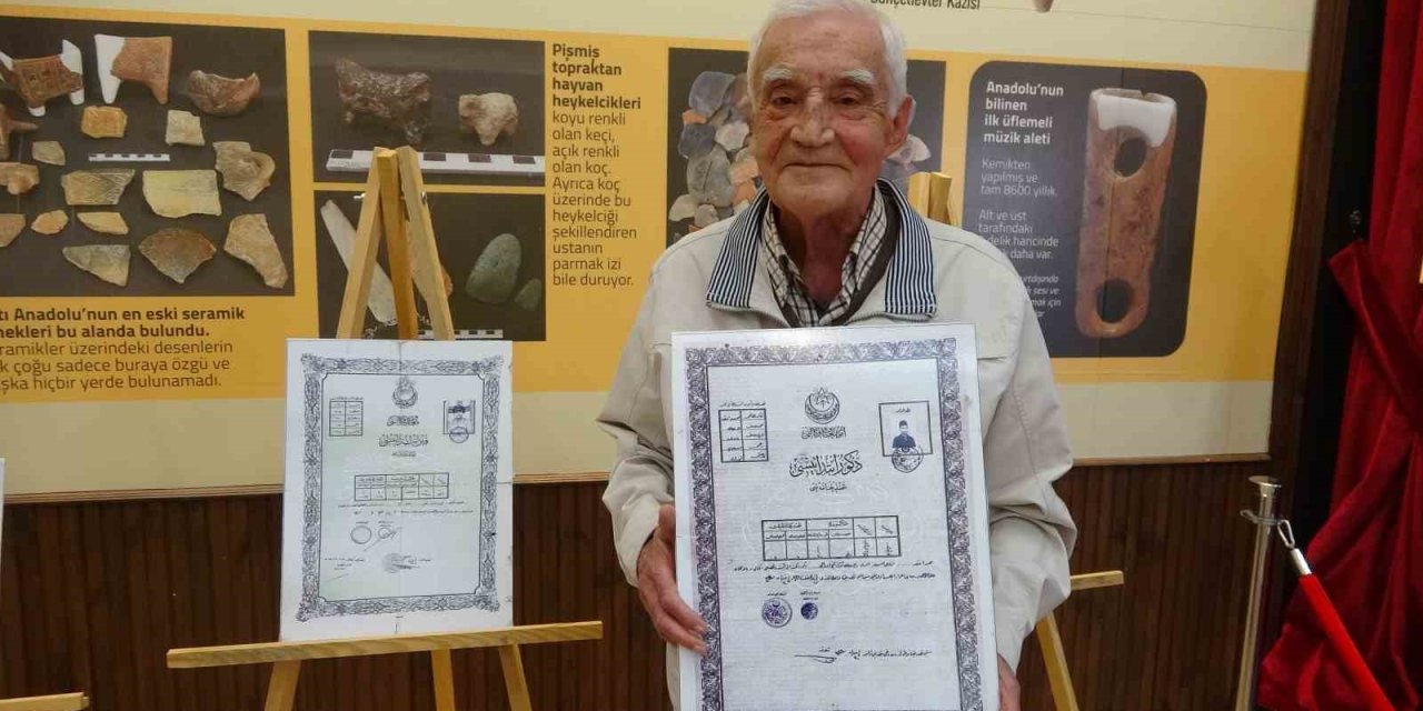 Emekli Valinin Müzeye Bağışladığı Diploma, İlgi Odağı Oldu