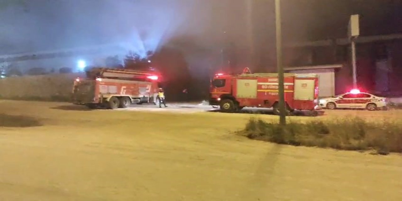 Korkutan Fabrika Yangını!
