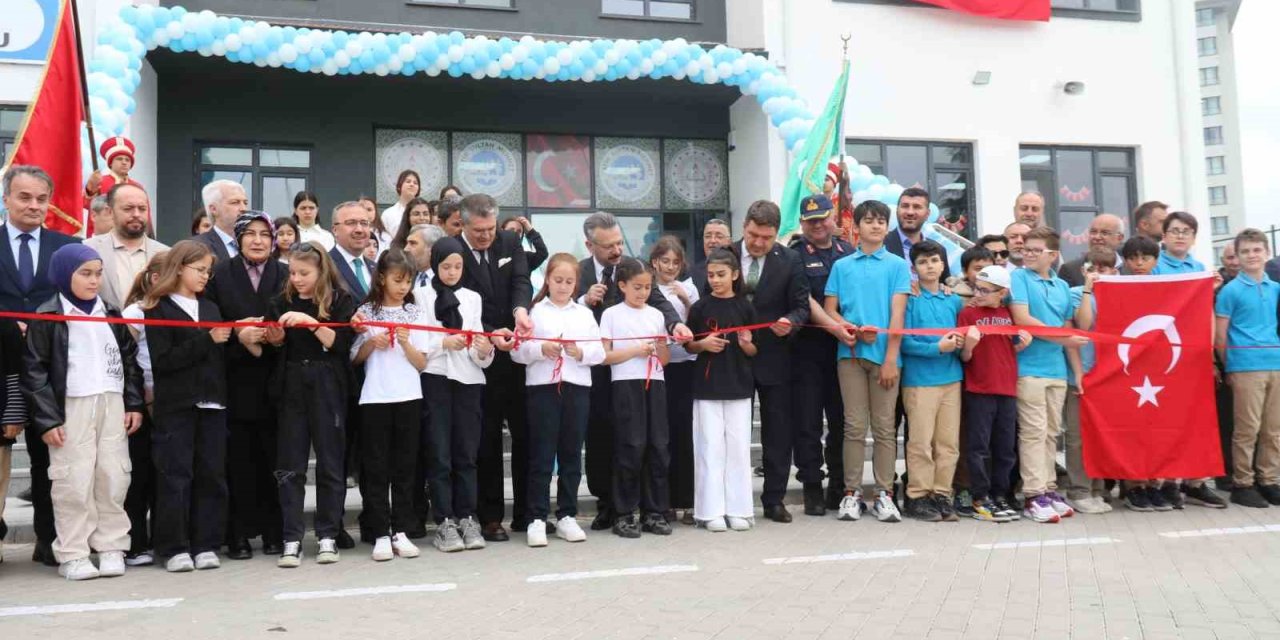 Son 2 Yıl İçerisinde 23 Yeni Okul Yapıldı, 12 Okul İnşaatı İse Devam Ediyor