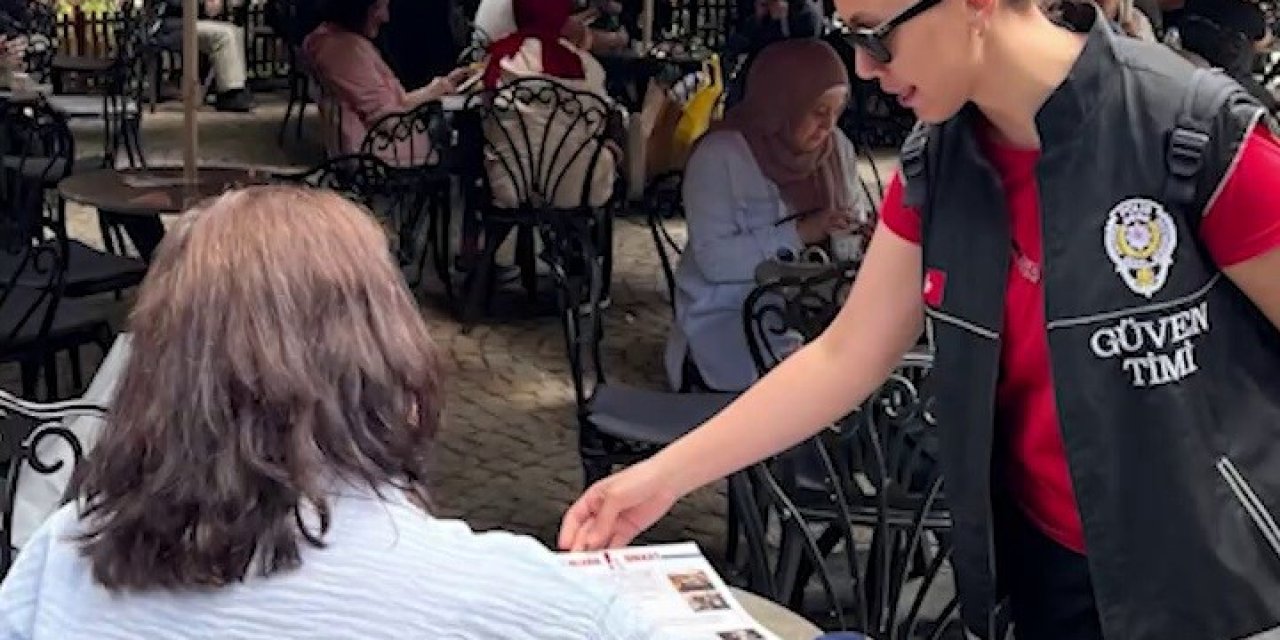 Polis Vatandaşları Dolandırıcılık Olaylarına Karşı Bilgilendirdi