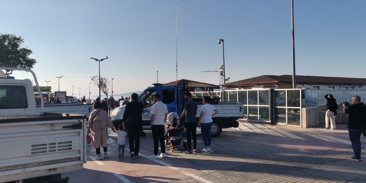 Zabıta, Seyyar Satıcılara Geçit Vermiyor