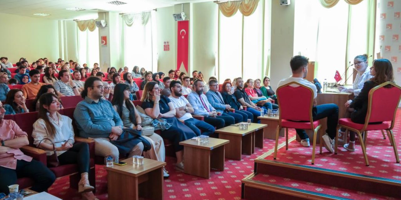 Yeteneklerini sahneye taşıdılar
