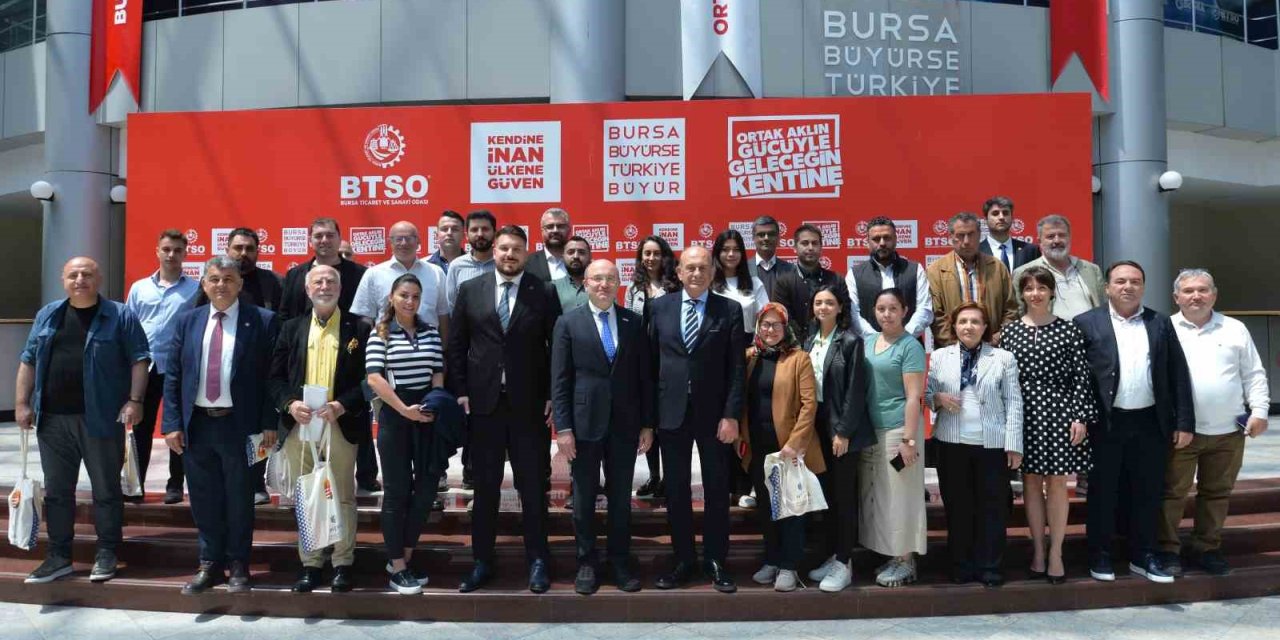 Türkiye Ve Macaristan Ticaret Hacminin İki Katına Çıktı