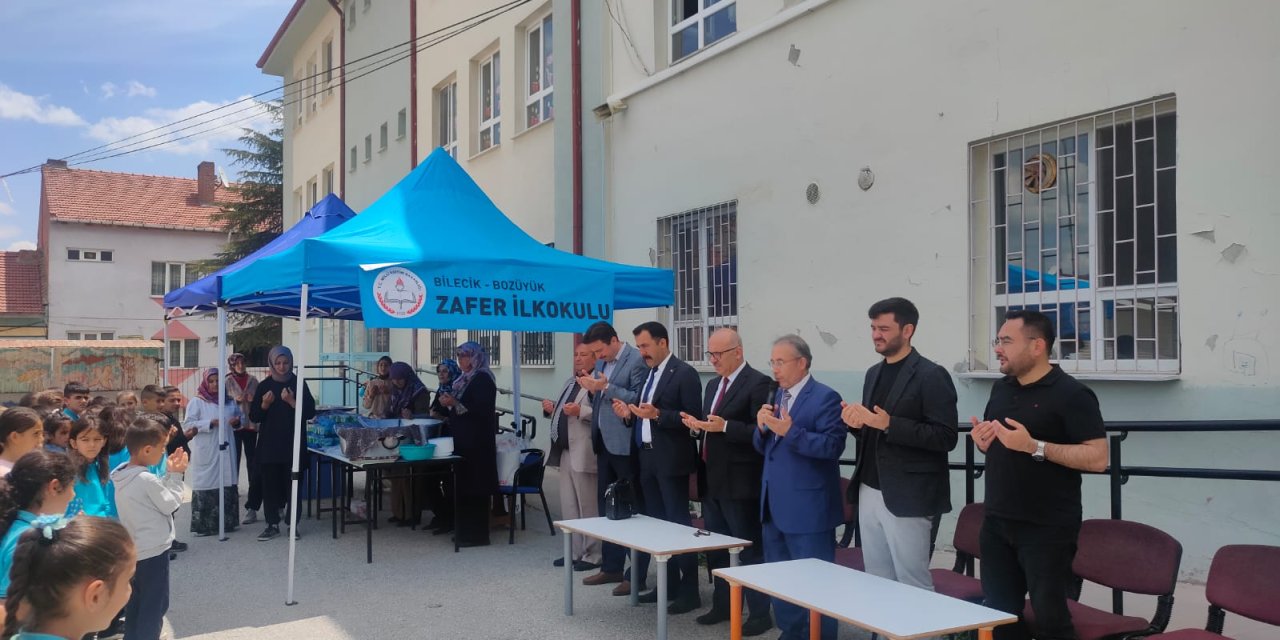 İstanbul'un Fethi'nin Yıldönümünde Anlamlı Program