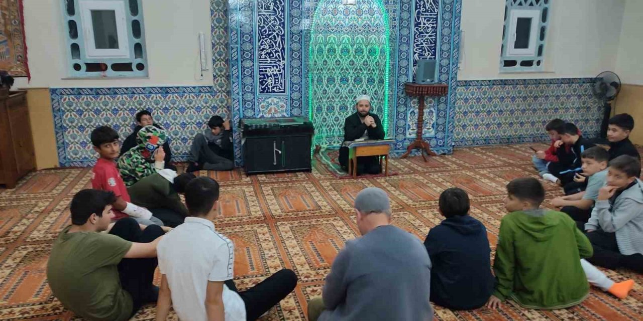 Pazaryeri’nde Milli Ve Manevi Değerler Konuşuldu