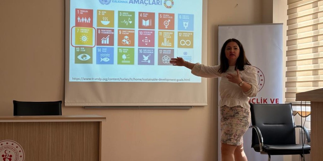 “Enerji Verimliliği ve Tasarrufu” Semineri Gerçekleştirildi