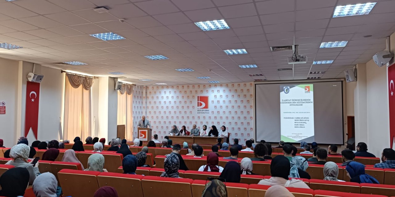 BŞEÜ'de “Din Eğitimcisinin Nitelikleri” Paneli