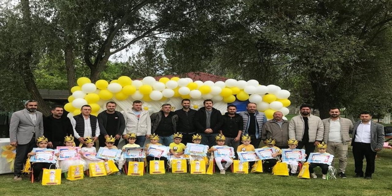 4-6 Yaş Kur’an Kursunun Karne Töreni Yapıldı
