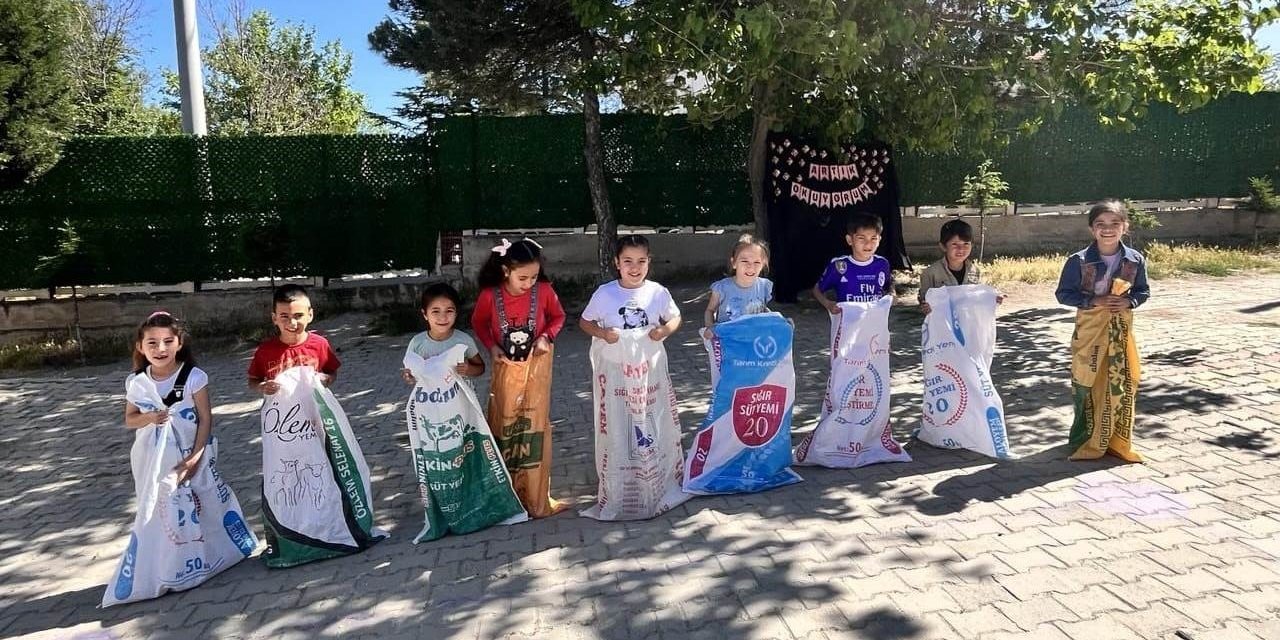 İlk-ortaokulunda Geleneksel Çocuk Oyunları Şenliği Yapıldı