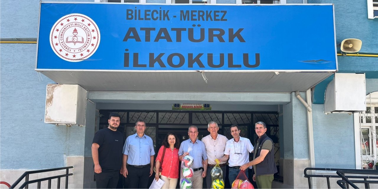 Çevreye Duyarlı Öğrenciler Ödüllendirildi
