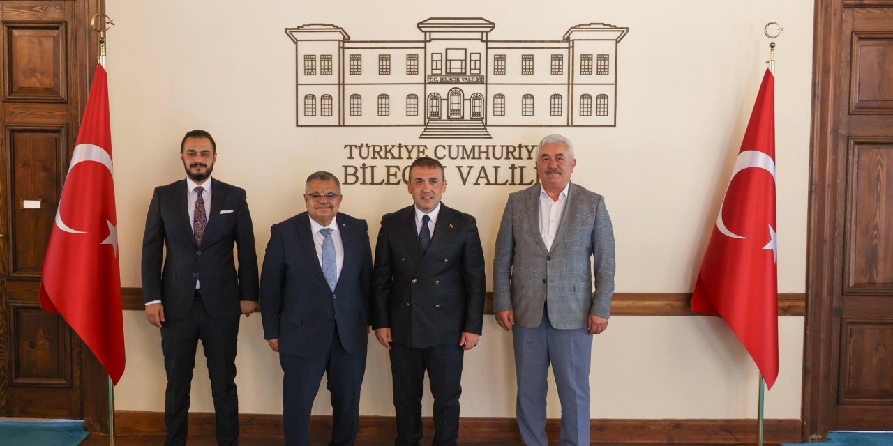 Vali Sözer ziyaretleri kabul etti