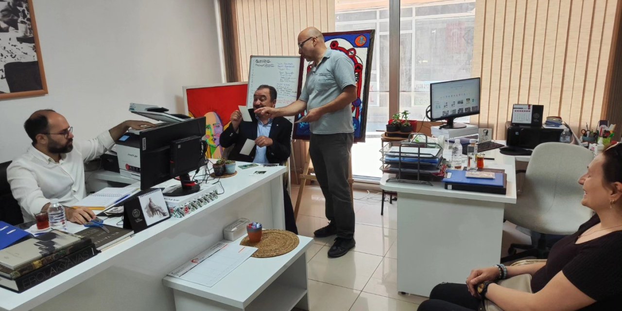 "Bilecik Kent Belleği" Projesi Kapsamında 3 Bin Adet Belge Ve Fotoğraf Toplandı