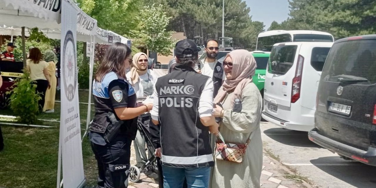 Vatandaşlara Bilgilendirme Yapıldı