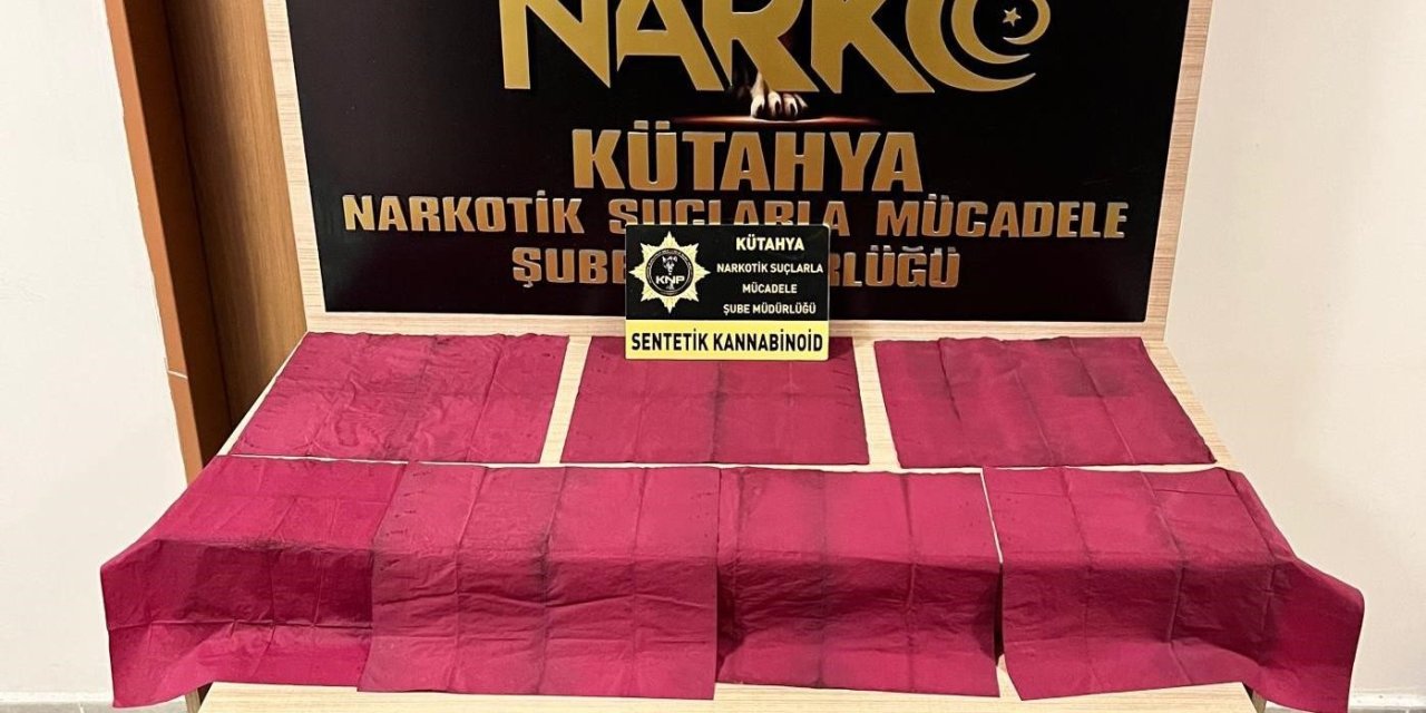 Uyuşturucu Ticareti Yaptıkları İddiasıyla 2 Zanlı Tutuklandı