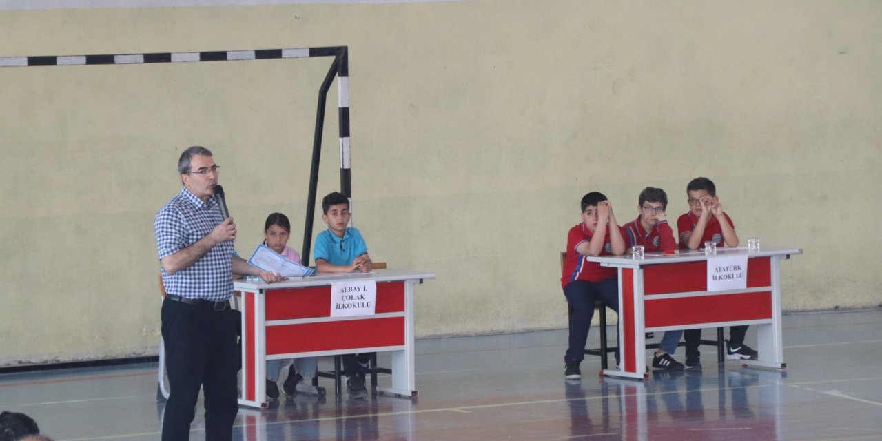 Bozüyük'te Öğrencilere Bilgi Yarışması