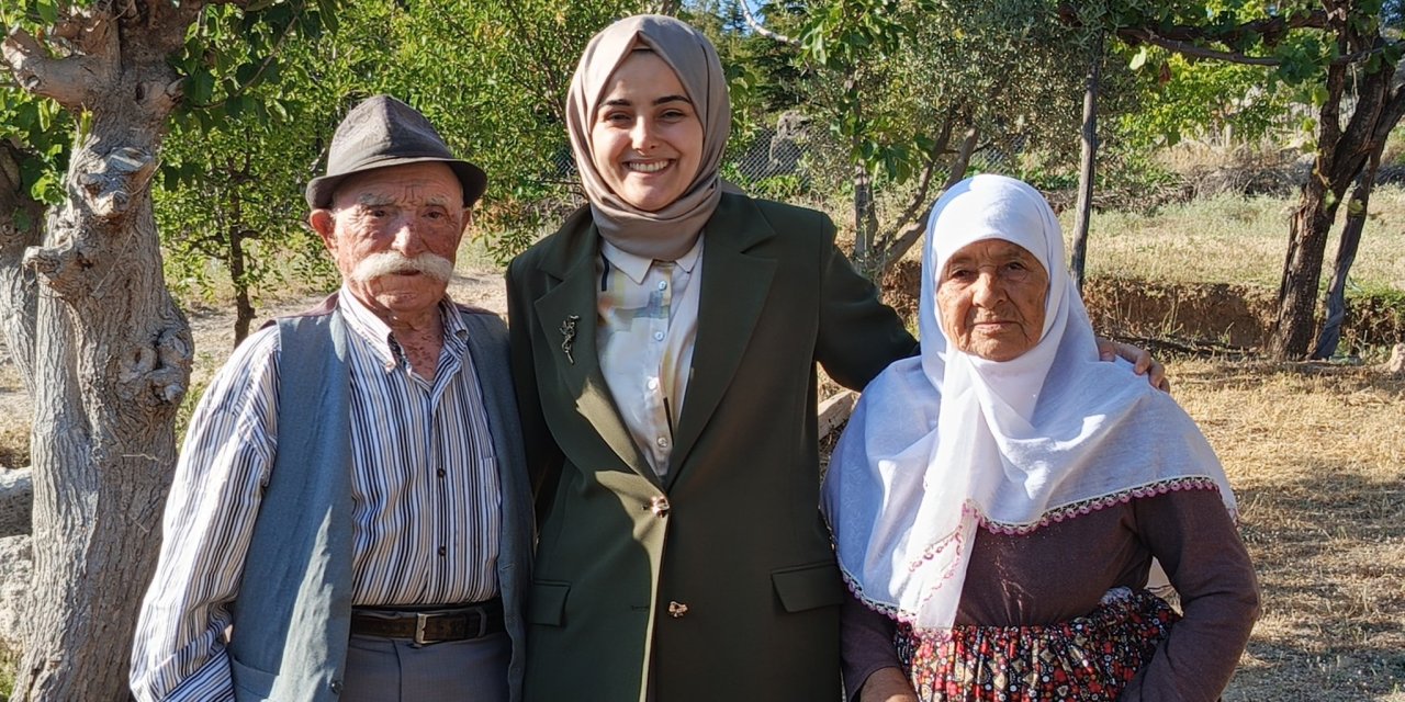 Kaymakam Kılıç'tan 70 Yıllık Evli Çifte Ziyaret