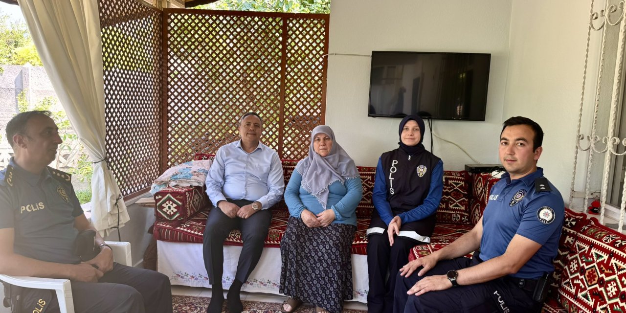Müdür Yılmaz'dan Şehit Ailesine Ziyaret