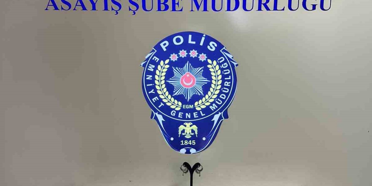 70 Bin Lira Değerinde Gümüş Takı Çalan Şüpheli, Polis Ekiplerince Yakalandı