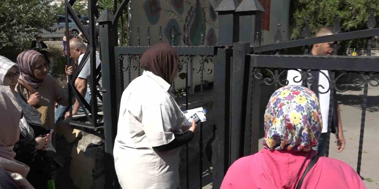 Sınav Stresini Atmak İsterken Sınava Geç Kaldı