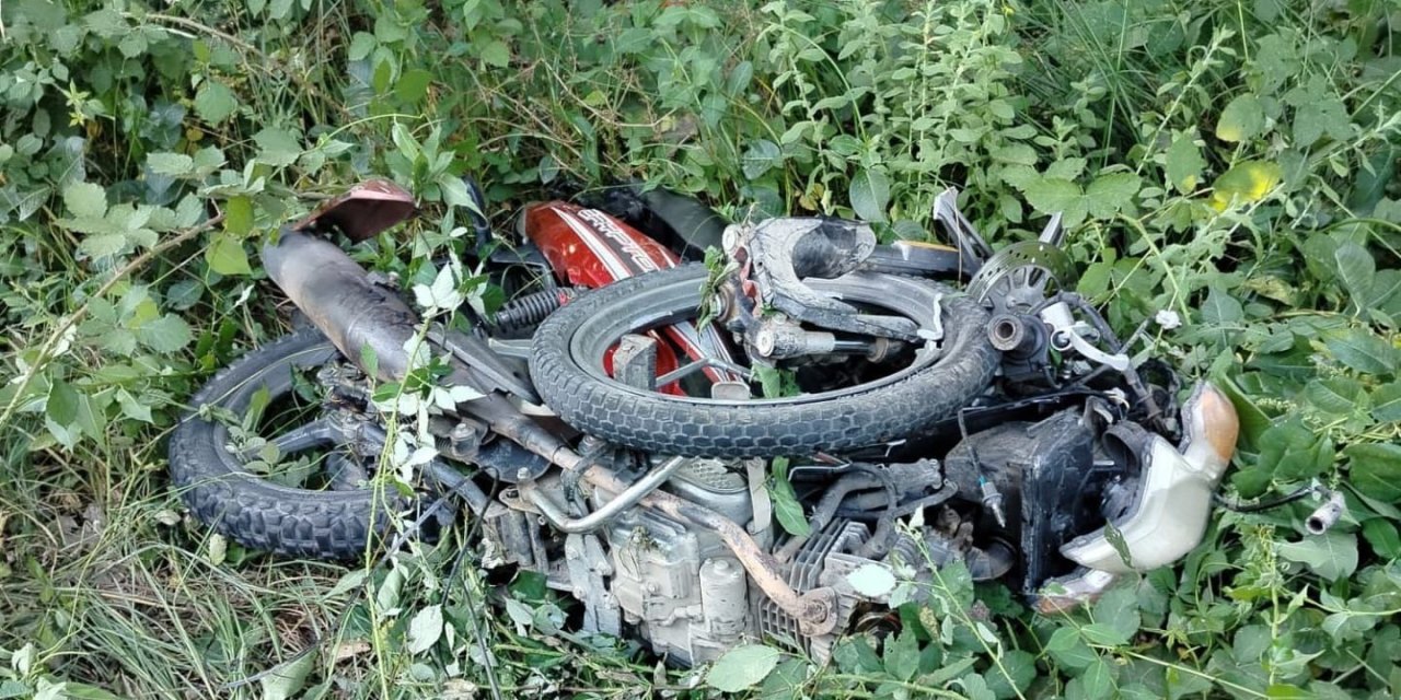 Otomobille Çarpışan Motosikletin Sürücüsü Hayatını Kaybetti