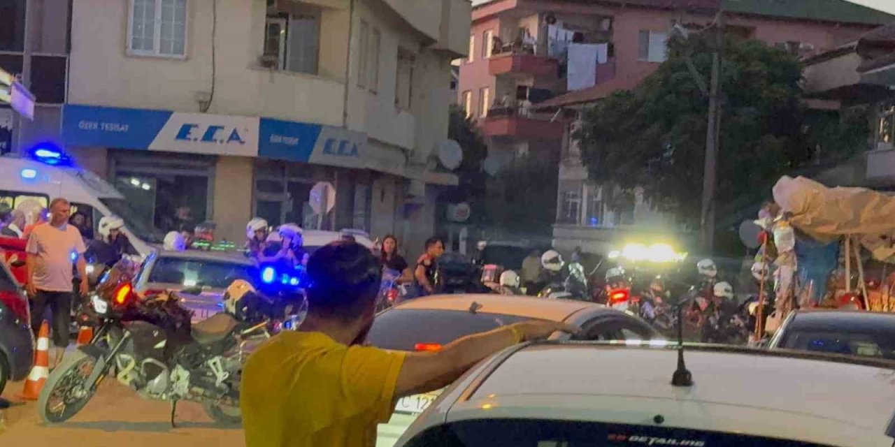Polisle Çatıştı, Bacağından Vuruldu!