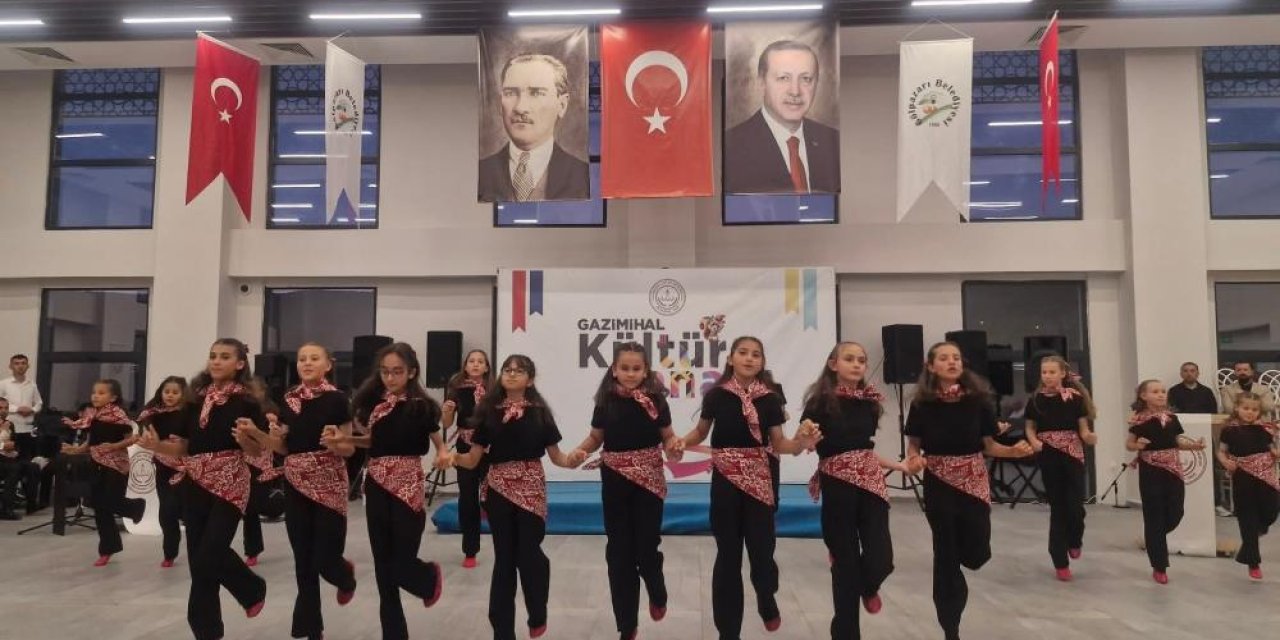 Kültür Ve Sanat Gecesi Büyük Beğeni Topladı