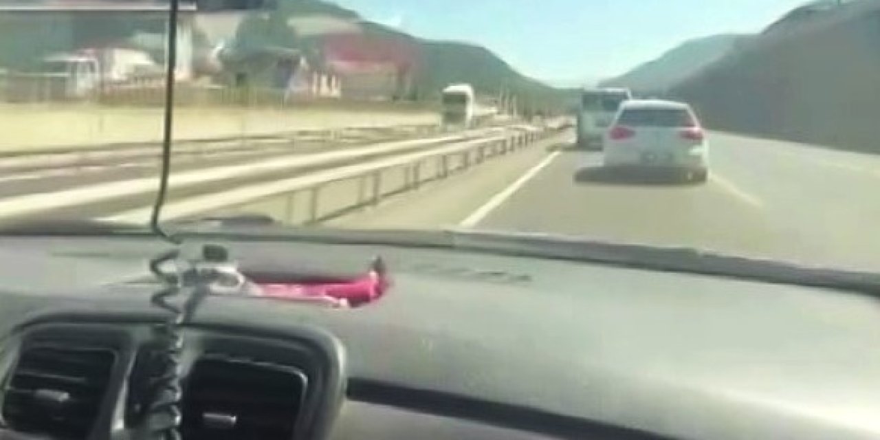 Sirenleri Umursamadı, Orman Yangına Giden Ekibe Yol Vermedi