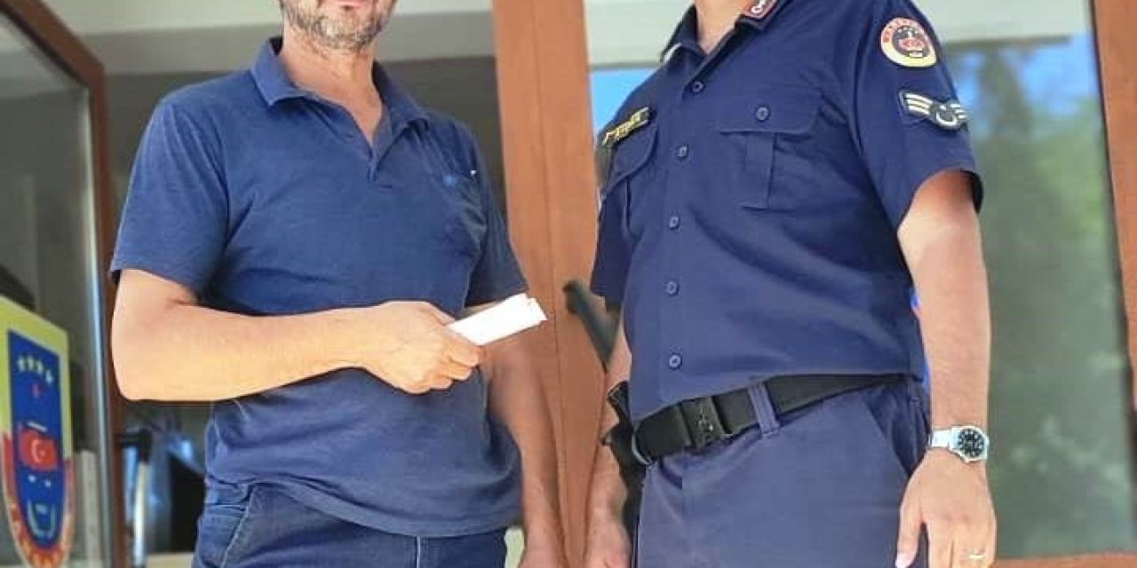 Servis Şoförünün Bulduğu 5 Bin Lira Sahibine Teslim Edildi