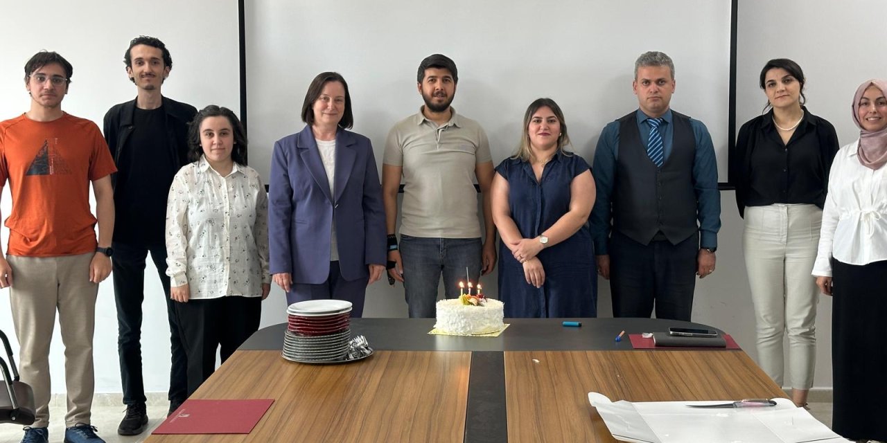BŞEÜ'de “Temel Hücre Kültürü Teknikleri” eğitimi