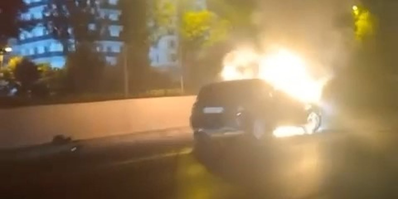 Otomobil Alev Alev Yandı