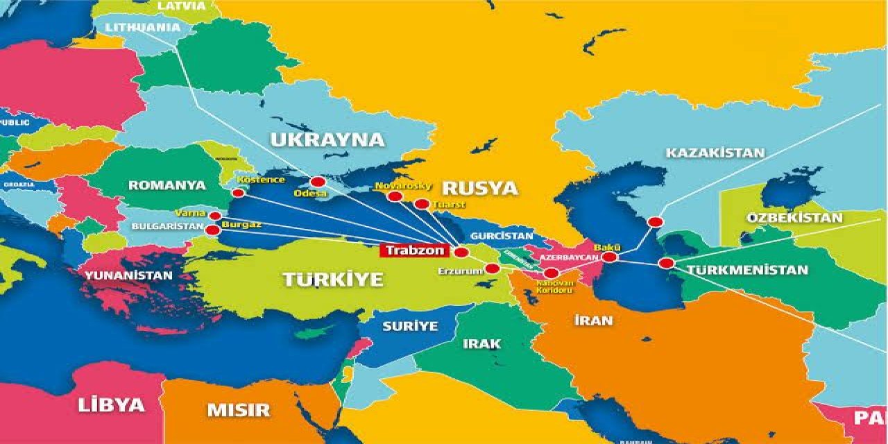 Münür Şahin: "Türk Devlet Aklı İran, Rusya ve Ermenistan Engelini Aştı"