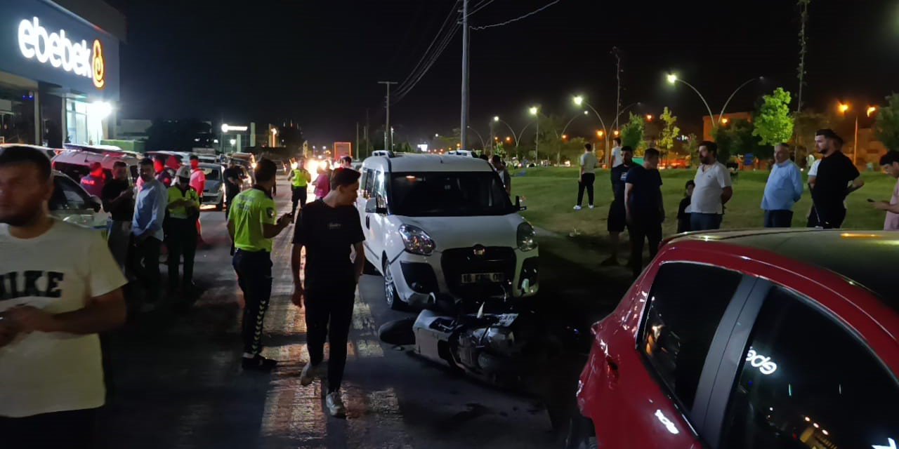 Alkollü Sürücü, Tartıştığı Motosiklet Sürücüsünü Aracıyla Kovaladı!