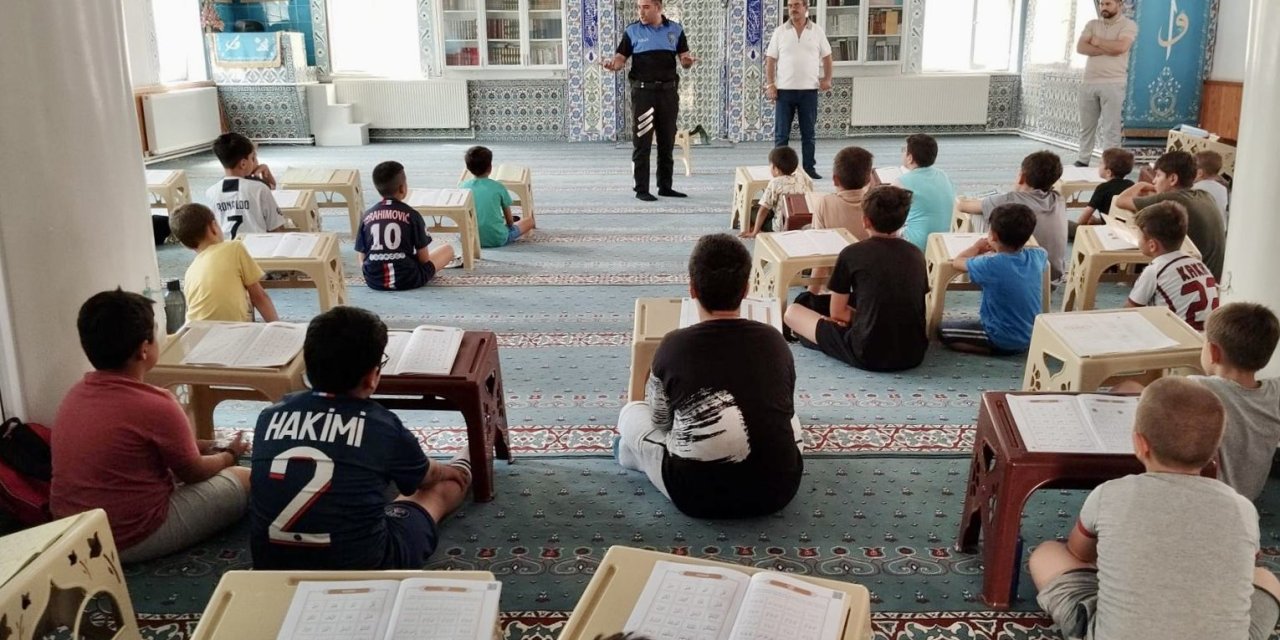 Kuran Kursu Öğrencilerine Bilgilendirme