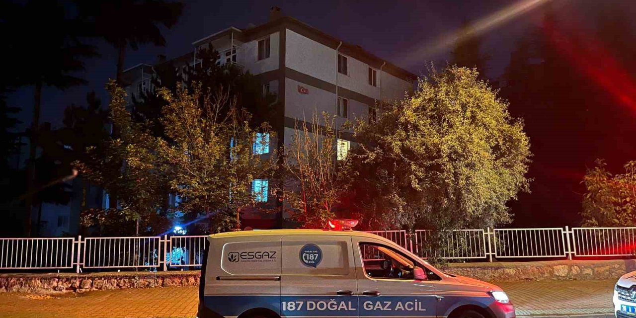 Gece Yarısı Yapılan Asılsız İhbar Mahalle Sakinlerini Sokağa Döktü