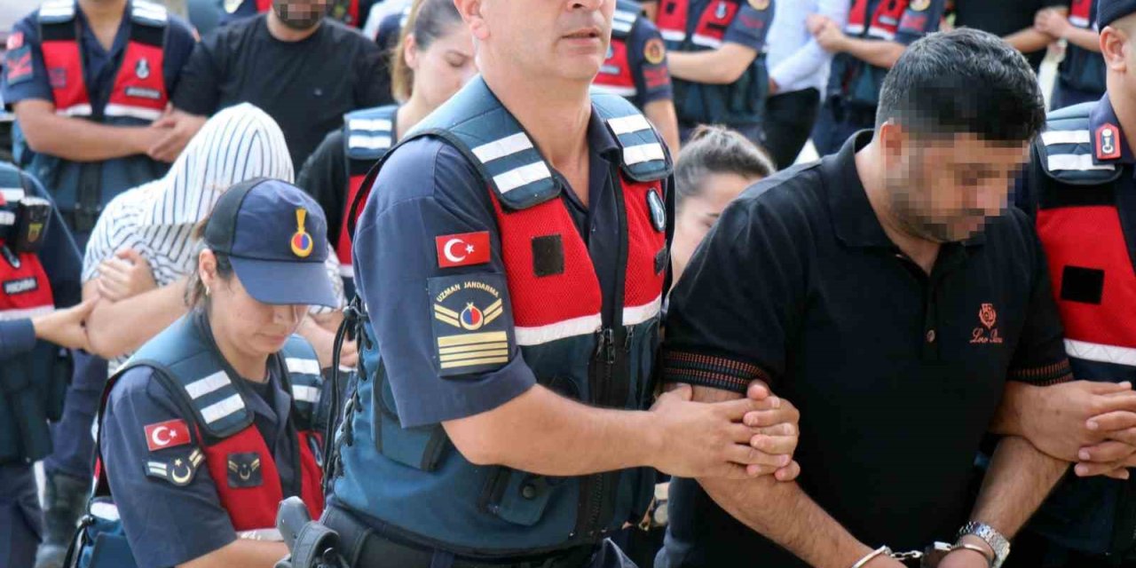 Araç Dolandırıcılığı Operasyonunda 6 Tutuklama