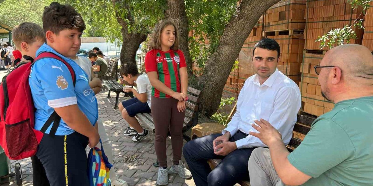 Yaz Kur’an Kursu Öğrencilerine Aşure İkramı