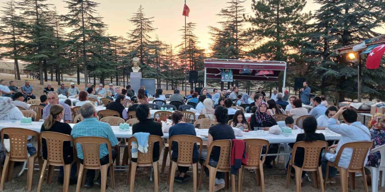 Şehitler İçin Anma Programı