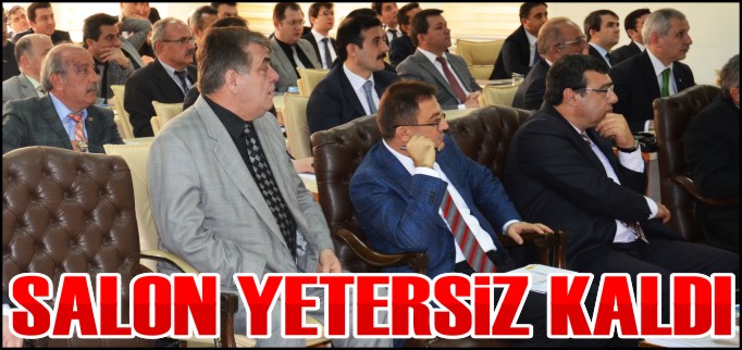 SALON YETERSİZ KALDI