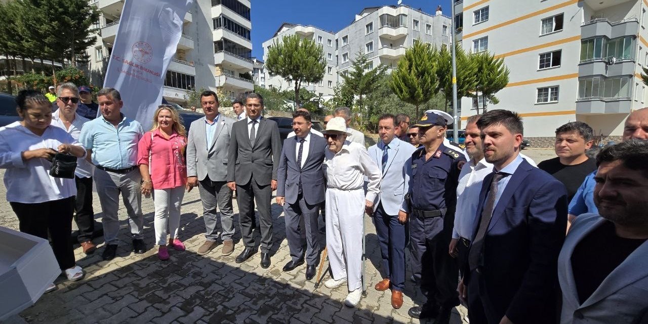 Hayırseverin Yaptığı Acil Sağlık Hizmetleri İstasyonu Hizmete Girdi