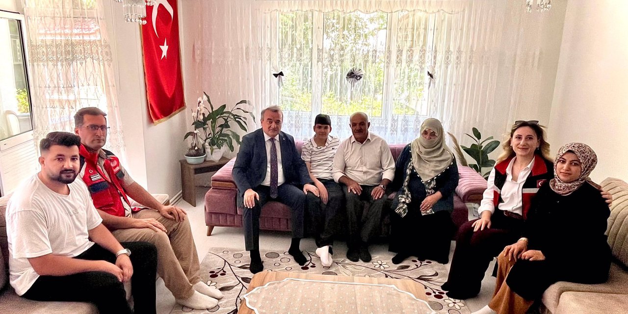 Kaymakam Öztürk'ten Şehit Ailesine Ziyaret