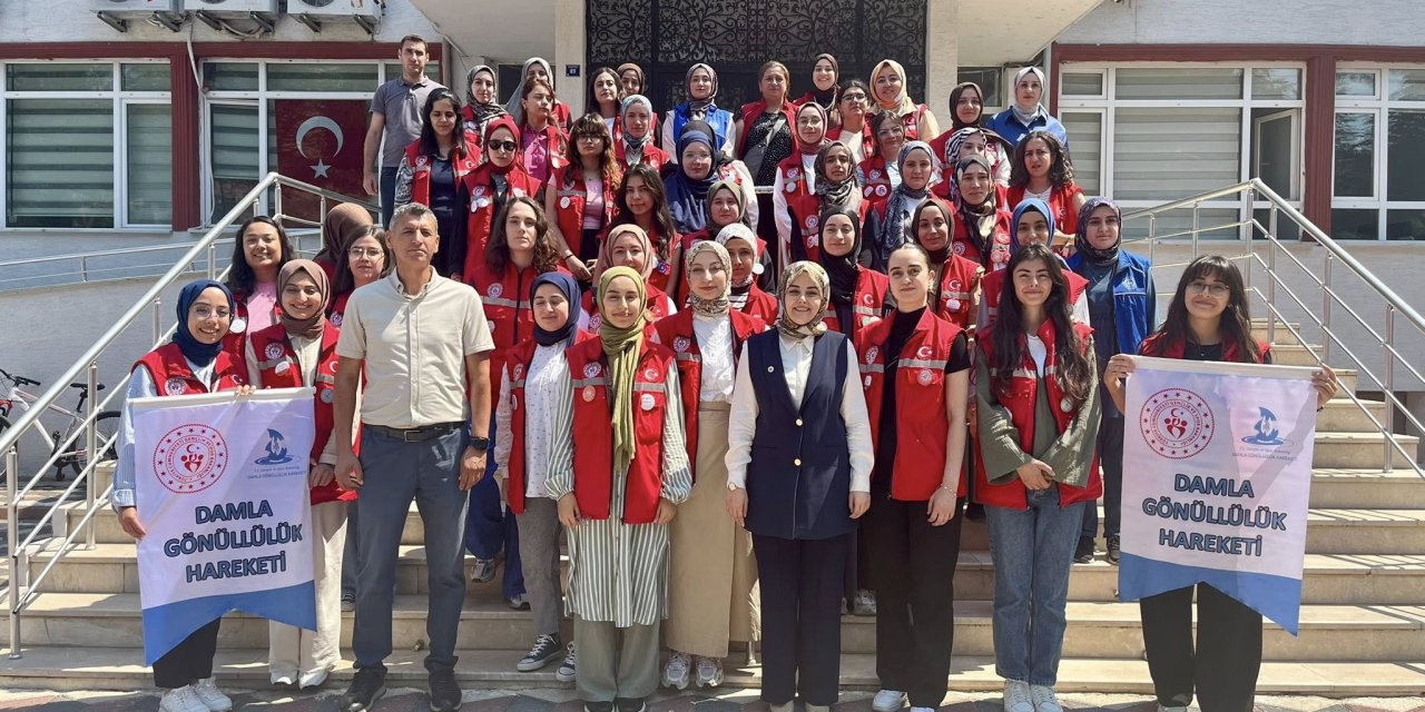 Kaymakam Kılıç, Gönüllü Gençlerle Buluştu