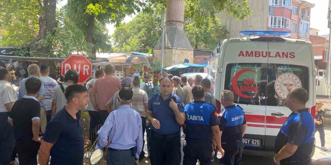 Cuma Namazı Çıkışı Silahlı Saldırı: 4 Kişi Yaralandı